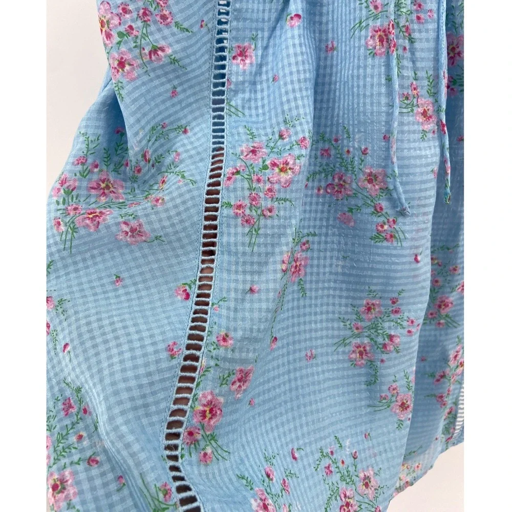 Reclaimed Vintage blue fabric front